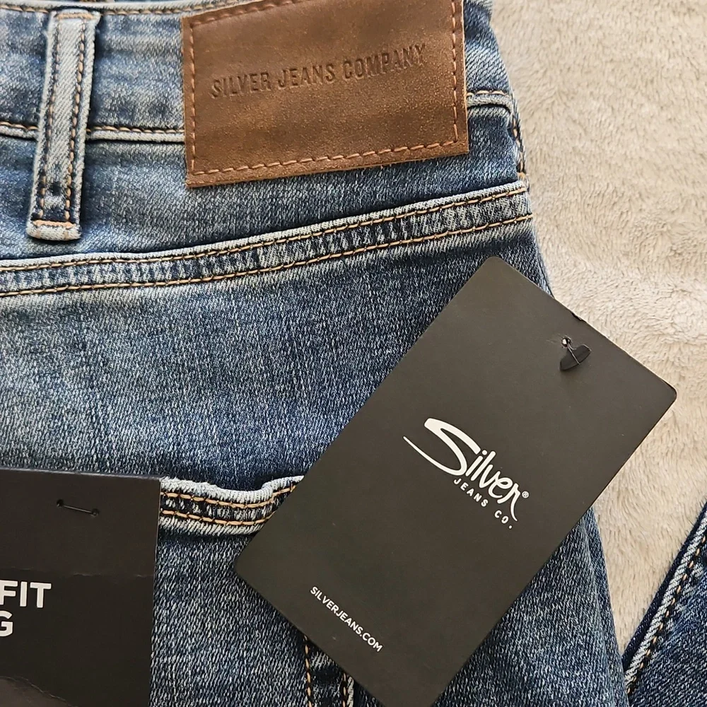 NEW Mens Silver Risto Athletic Fit Skinny Leg Max Flex Jeans: Indigo: 38x32